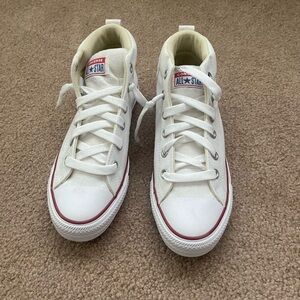 Converse Classic  Chucks.